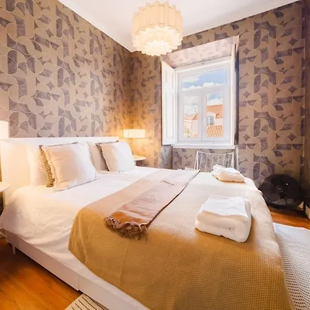 Luxurious 4-bedroom apartment *