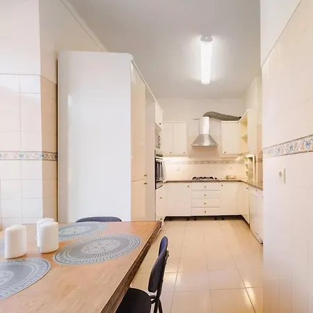 Lejlighed Luxurious 4-Bedroom Apartment Lisboa
